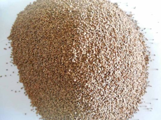 Cát mangan trong cột lọc nước 