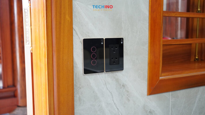 Cặp đôi công tắc - ổ cắm thông minh signature của Lumi