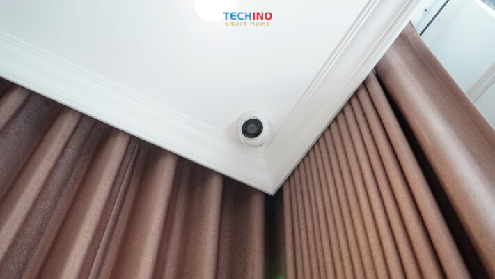 Gia chủ lắp đặt thêm camera HIkvision tại phòng khách