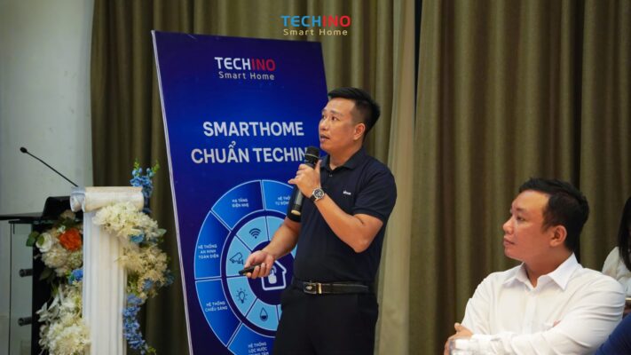 Simon Việt Nam giới thiệu hai hệ sản phẩm thông minh M7 và S20